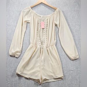 Sage Love Culture Cream Lace Accent Pajama Romper size small long sleeve